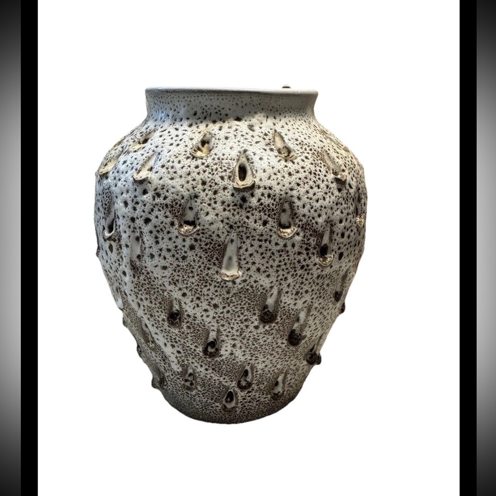 Textured lava glaze MCM Mide century modern studio art pottery vase Italy 6.5”